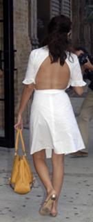 Penélope Cruz feet photo thumbnail