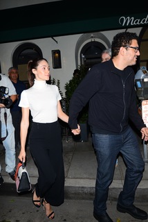 Emmy Rossum feet photo thumbnail
