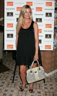 Denise Richards feet photo thumbnail
