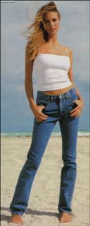 Heidi Klum feet photo thumbnail