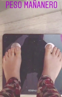 Yoseline Hoffman feet photo thumbnail