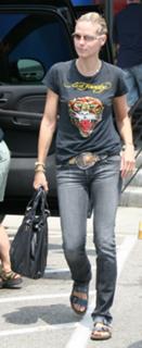 Heidi Klum feet photo thumbnail