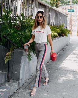 Jamie Chung feet photo thumbnail
