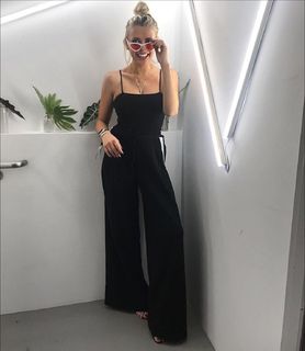 Corinna Kopf feet photo thumbnail