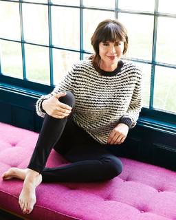 Catherine Bell feet photo thumbnail