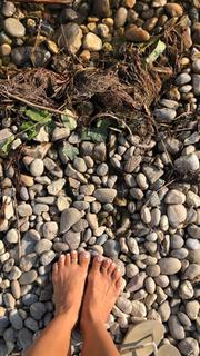 Kino MacGregor feet photo thumbnail