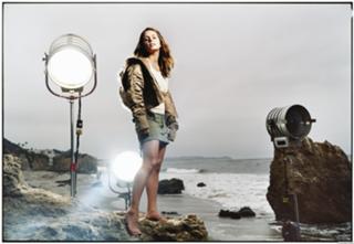 Eliza Dushku feet photo thumbnail