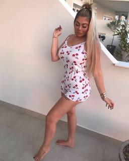 Chloe Ferry feet photo thumbnail