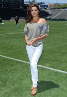 Eva Longoria feet photo thumbnail