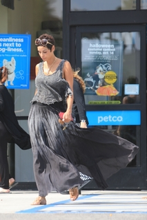 Nicole Murphy feet photo thumbnail