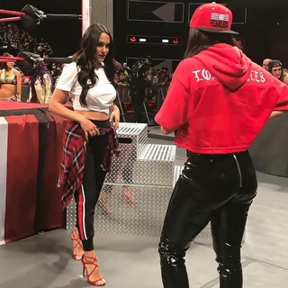 Brie Garcia feet photo thumbnail