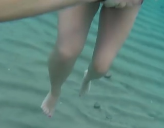Brittney Smith feet photo thumbnail