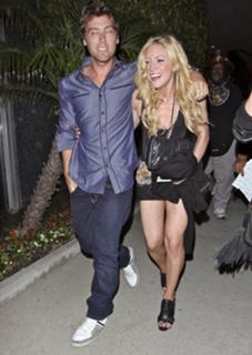 Brittany Snow feet photo thumbnail