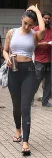 Kiara Advani feet photo thumbnail