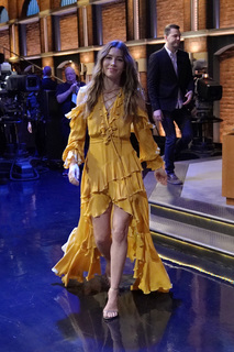 Jessica Biel feet photo thumbnail