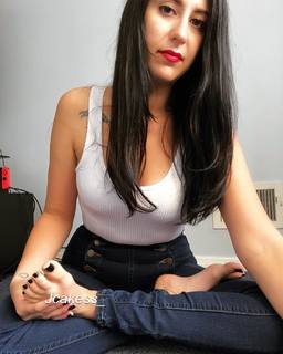 Jenelle Jcakess feet photo thumbnail
