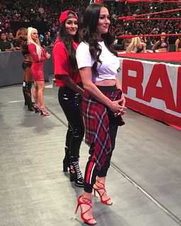 Brie Garcia feet photo thumbnail