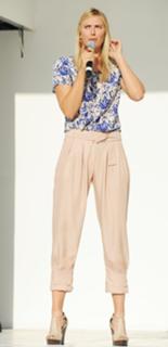 Maria Sharapova feet photo thumbnail