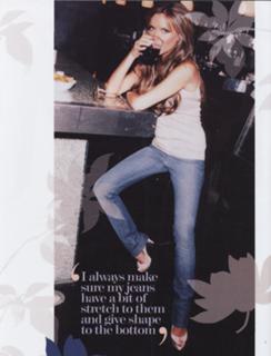 Victoria Beckham feet photo thumbnail