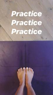 Kino MacGregor feet photo thumbnail