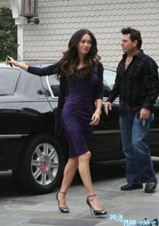 Megan Fox feet photo thumbnail