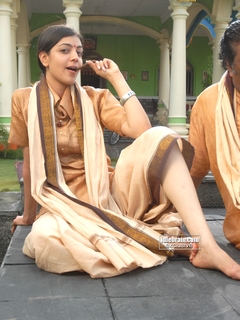 Kajal Aggarwal feet photo thumbnail