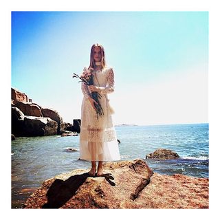 Karolina Pisarek feet photo thumbnail