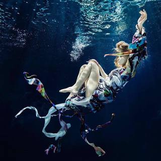 Karolina Pisarek feet photo thumbnail