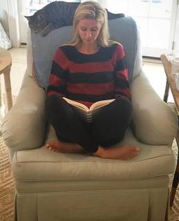 Nicky Rothschild feet photo thumbnail
