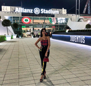 Georgina Rodríguez feet photo thumbnail