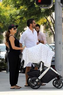 Eva Longoria feet photo thumbnail