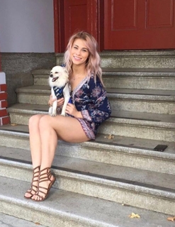Paige VanZant feet photo thumbnail