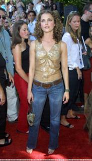 Keri Russell feet photo thumbnail