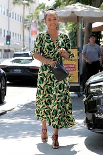 Karrueche Tran feet photo thumbnail