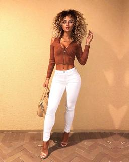 Jena Frumes feet photo thumbnail