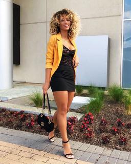 Jena Frumes feet photo thumbnail