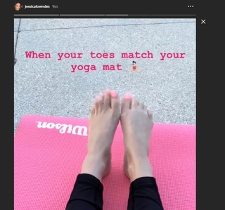 Jessica Lowndes feet photo thumbnail