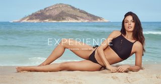 Isis Valverde feet photo thumbnail