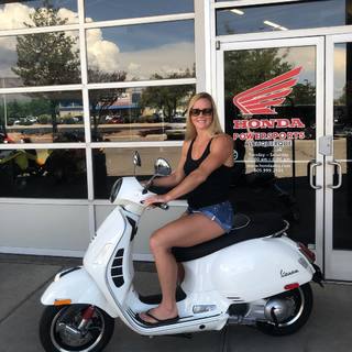 Holly Holm feet photo thumbnail
