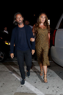 Tamara Ecclestone feet photo thumbnail
