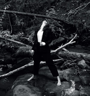 Liv Tyler feet photo thumbnail
