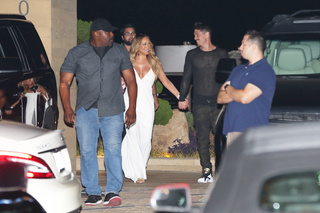 Mariah Carey feet photo thumbnail