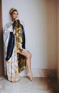 Fergie feet photo thumbnail