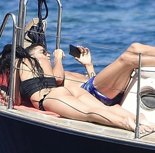 Georgina Rodríguez feet photo thumbnail