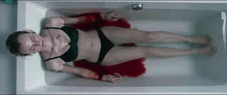 Diane Kruger feet photo thumbnail