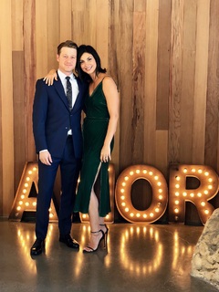 Morena Baccarin feet photo thumbnail