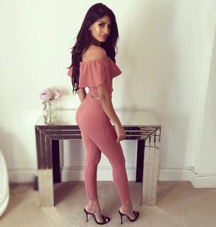 Jasmin Walia feet photo thumbnail