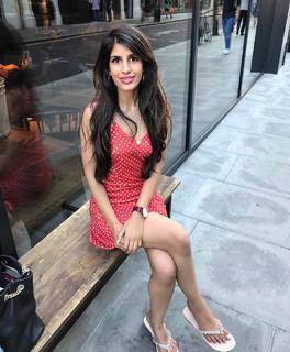Jasmin Walia feet photo thumbnail