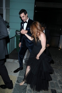 Isla Fisher feet photo thumbnail