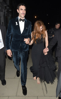 Isla Fisher feet photo thumbnail